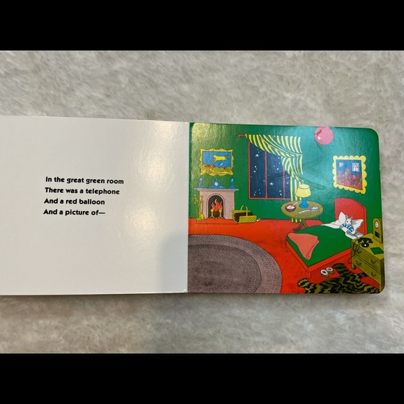 Goodnight Moon Board Book - Picture 3 of 4